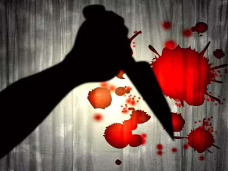 सिटी बस ड्राईवर और सुपरवाईजर पर चाकू से जानलेवा हमला करने वाले अज्ञात आरोपी, महज 24 घंटे के भीतर, पुलिस थाना सराफा की गिरफ्त में।