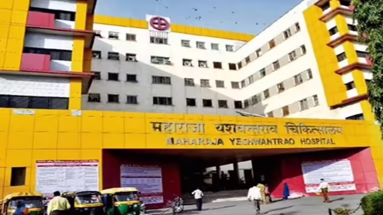 इंदौर के my अस्पताल में फिर विवाद