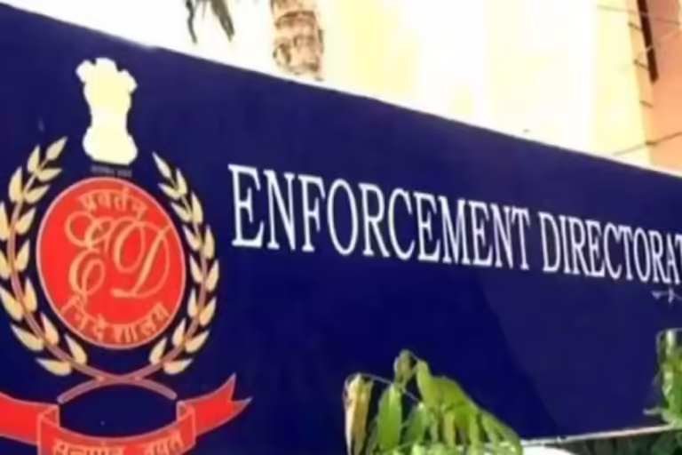 कनाडा में सोने की तस्करी के मामले में प्रवर्तन निदेशालय (ईडी) ने पंजाब के मोहाली में बड़ी कार्रवाई की है।