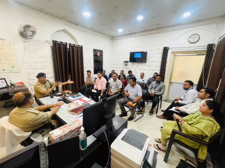 ऑनलाईन धोखाधड़ी, बैकिंग व फायनेंशियल फ्रॉड की रोकथाम हेतु, क्राईम ब्रांच इंदौर द्वारा बैंक के नोडल अधिकारियों के साथ किया गया समन्वय कार्यशाला का आयोजन।