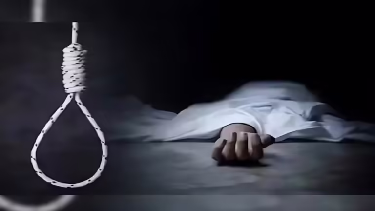 दोस्त की मौत से दुखी युवती ने फांसी लगाई