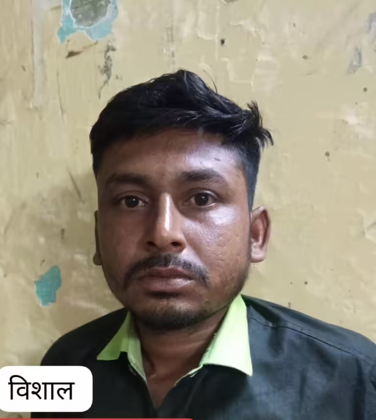 ✓ क्राइम ब्रांच इंदौर पुलिस की कार्यवाही में अवैध मादक पदार्थ ब्राउन शुगर के साथ आरोपी गिरफ्तार ।