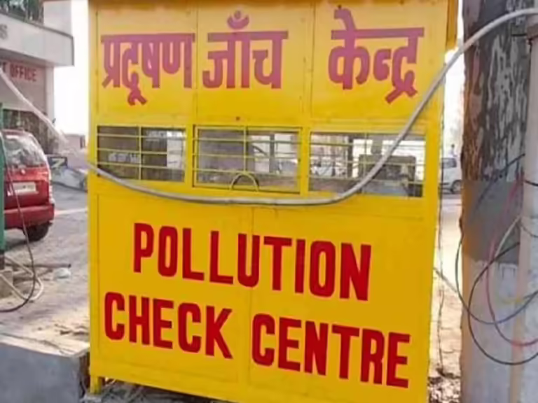 वायु गुणवत्ता सुधार के लिए किये जाएंगे प्रभावी एवं परिणाममूलक प्रयास।इंदौर जिले के सभी पेट्रोल पम्पों पर पीयूसी जांच केन्द्र स्थापित करना होंगे- जांच केन्द्र नहीं होने पर की जायेगी कार्रवाई।व्यावसायिक वाहनों के फिटनेस प्रमाण पत्र भी किये जायेंगे चेक- अनफिट वाहनों के विरूद्ध होगी कार्यवाही।