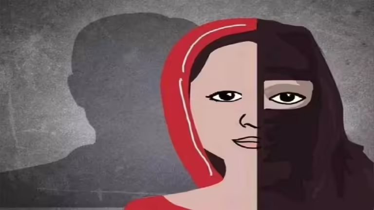 Indore में Love Jihad… ‘इस्लाम कबूल करो, जन्नत मिलेगी’, हिंदू लड़की से दोस्ती कर कलमा पढ़ाया