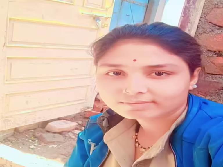 सड़क हादसे में 9 माह की गर्भवती की मौत:जीजा के साथ इंदौर राखी पर आ रही थी, बाइक के सामने गाय आने से हुआ हादसा