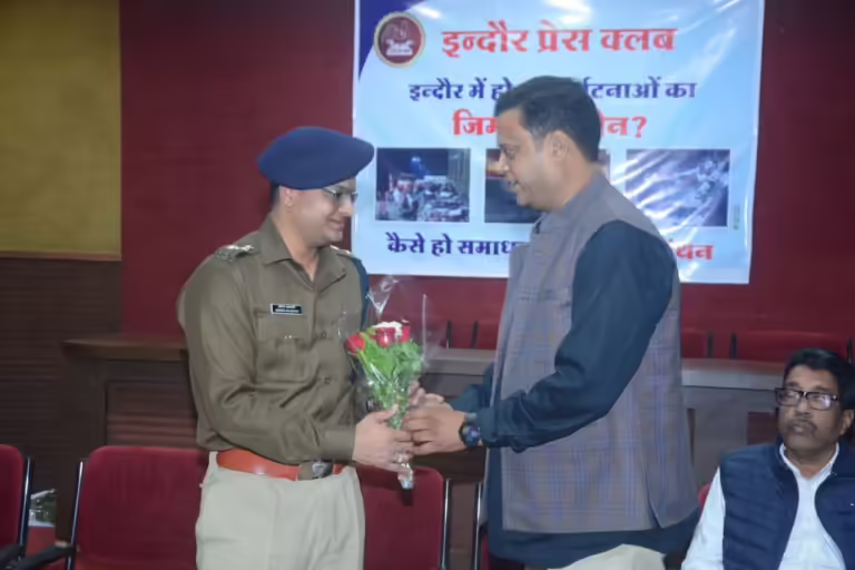 जनभागीदारी से ही बनेगा इंदौर ट्रैफिक में नंबर वन-महापौर