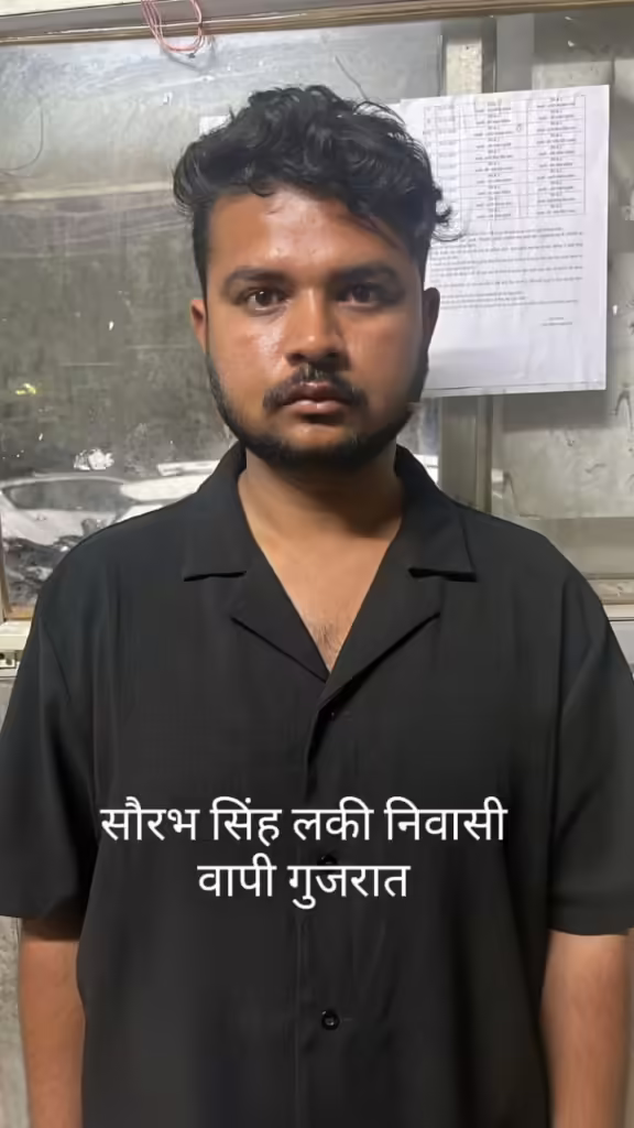 पुलिस कमिश्नर इंदौर ने सिम्बायोसिस यूनिवर्सिटी में लगाई, साइबर व सड़क सुरक्षा के प्रति जागरूकता की पाठशाला।