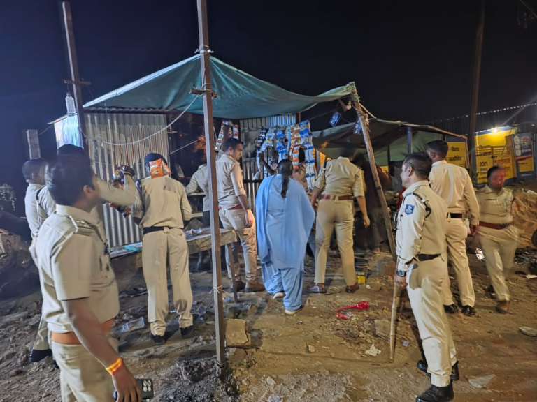 पब-ढाबों से देर रात लौट रहे 225 शराबी चालक पकड़ाए, दो तस्कर भी गिरफ्तार