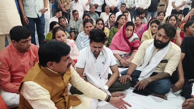 बंगाली चौराह स्थित ब्रजेश्वरी एनेक्स में हुई अग्नि दुर्घटना पर मुख्यमंत्री डॉ. यादव ने शोक व्यक्त् किया