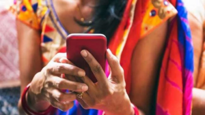 लड़कों से बात करती थी बहन, गुस्साए भाई ने चाकुओं से किया वार, बाद में खुद अस्पताल ले गया पर बच नहीं सकी