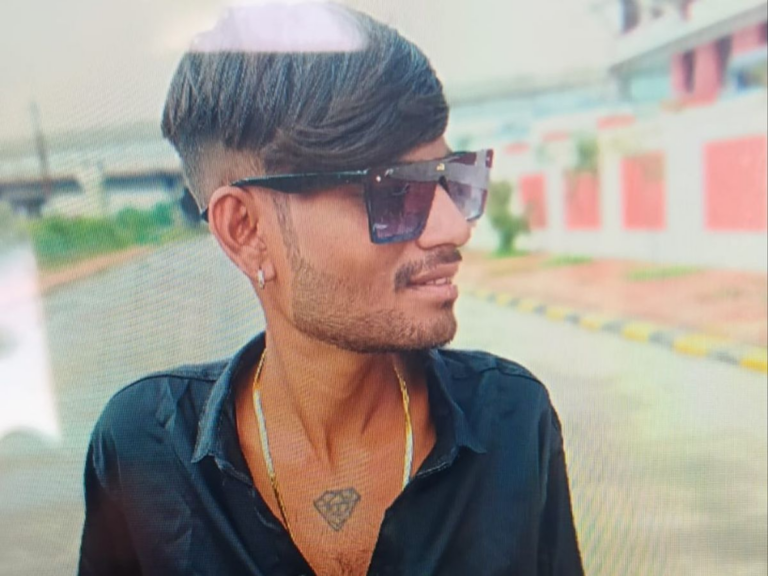 झगड़ा छुड़ाने गया युवक बना निशाना, चाकूबाजी में मौत:पैर में तीन जगह मारे चाकू, उपचार के दौरान तोड़ा दम, एक आरोपी हिरासत में
