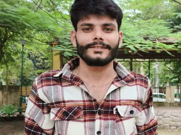 सेल्समैन ने जहर खाया फिर लगा ली फांसी:सुसाइड नोट नहीं मिला, दो साल पहले हुई थी शादी; मामला दर्ज
