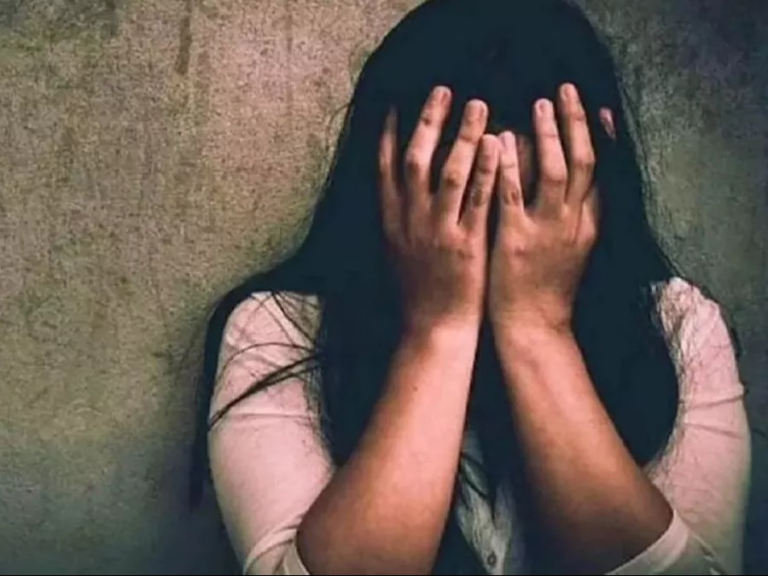 एमजीएम कालेज की छात्रा की फर्जी आईडी से बदनामी