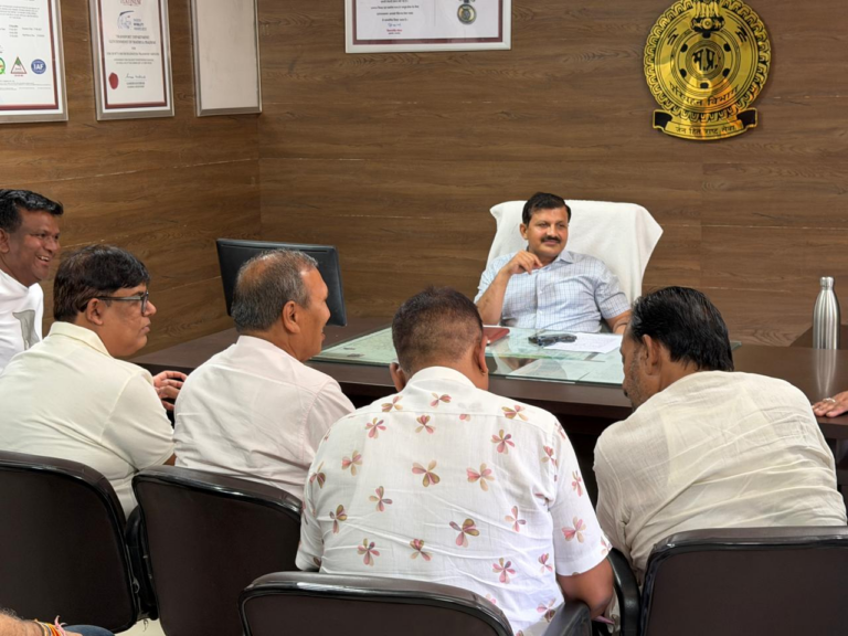 मानसून पूर्व तैयारियों को लेकर बस ऑपरेटरों की बैठक सम्पन्न