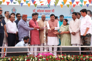 मुख्यमंत्री डॉ. मोहन यादव ने तुलसी नगर पुलिया से निपानिया तक सड़क निर्माण कार्य का किया भूमिपूजन