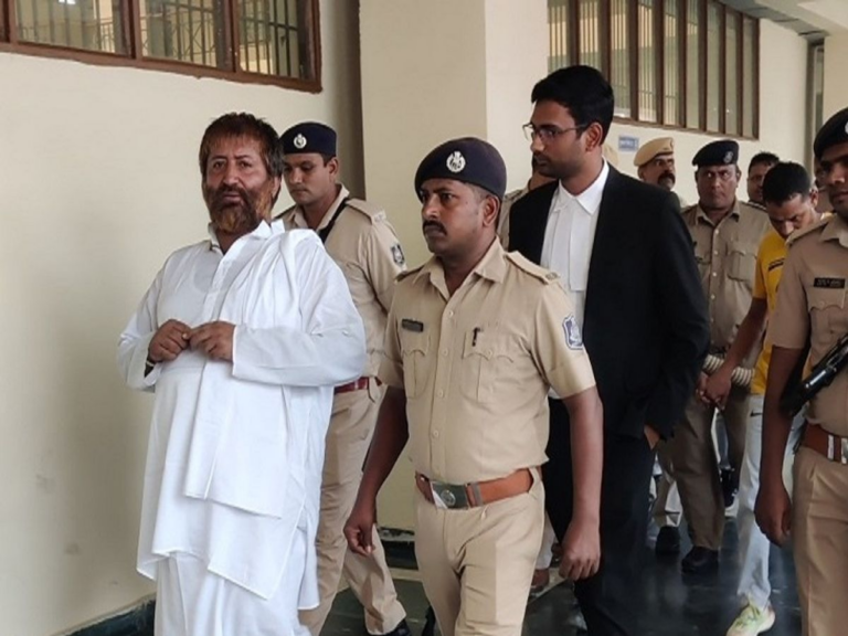 महेंद्र चावला ने खोले राज, नारायण साईं के खिलाफ लगाए सनसनीखेज आरोप