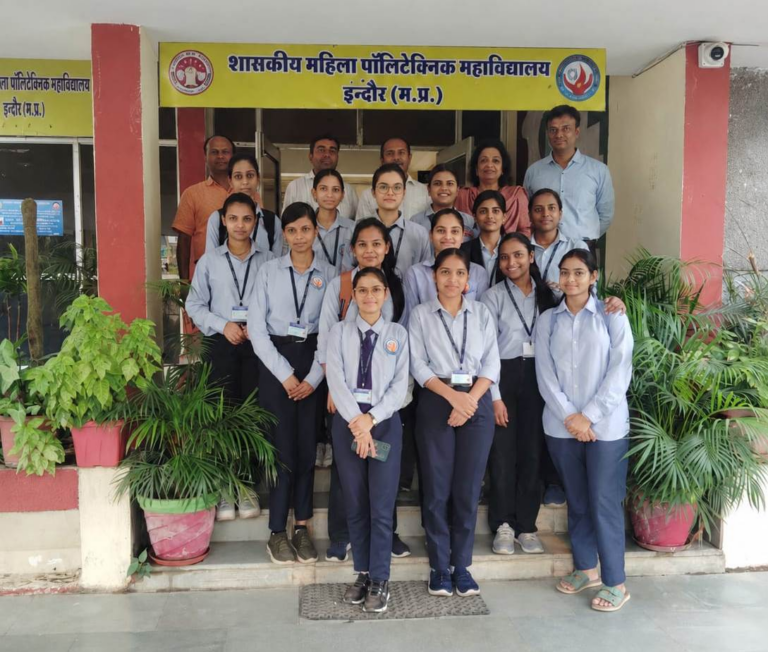 शासकीय महिला पॉलीटेक्निक महाविद्यालय में कैंपस प्लेसमेंट ड्राइव सम्पन्न, 25 छात्राओं को मिली नौकरी