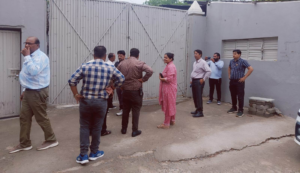 कलेक्टर श्री शिवम वर्मा के निर्देश पर फायर सेफ्टी नियमों के उल्लंघन पर बड़ी कार्रवाई