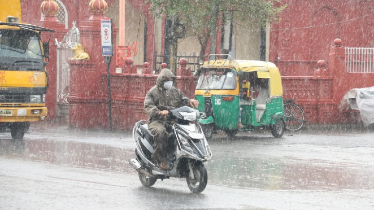 इंदौर जिले में अब तक 189.5 मिलीमीटर (लगभग साढ़े 7 इंच) औसत वर्षा