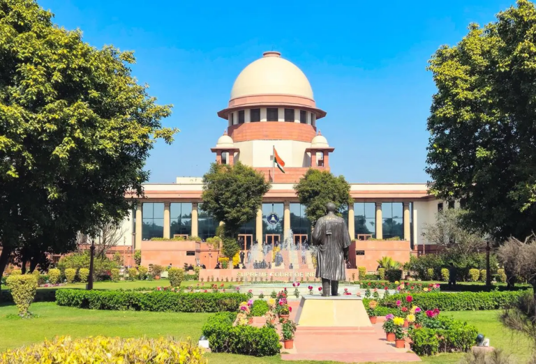 संपत्ति विवादों पर सुप्रीम कोर्ट का बड़ा फैसला:जमीन विवाद में Title साबित करना होगा जरूरी