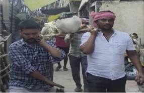 एक पत्रकार का निधन : अंतिम संस्कार में परिवार से कोई नहीं आया तो अंजान लोगों ने दिखाई इंसानियत