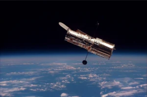 NASA ने हबल टेलीस्कोप के लिए वाणिज्यिक सर्विसिंग पर विचार शुरू किया