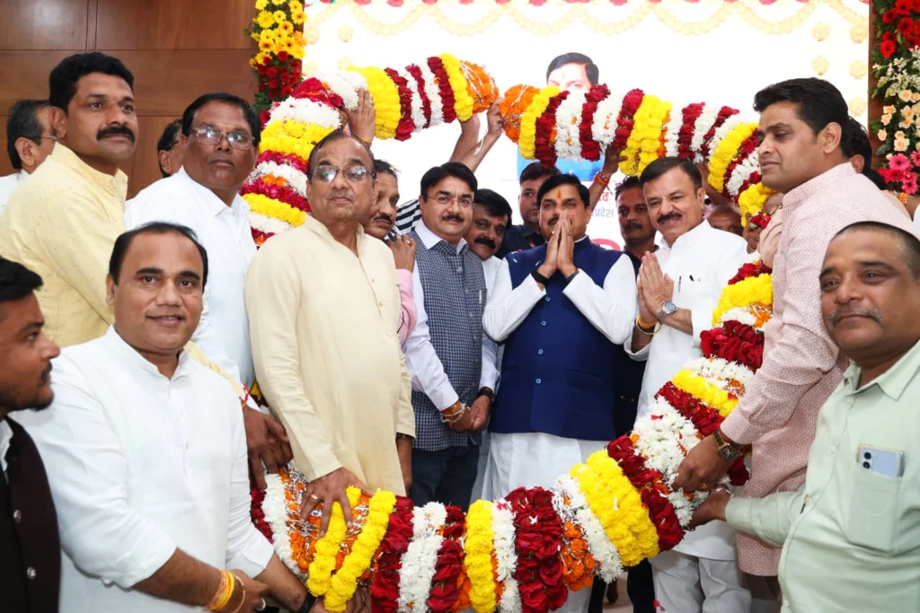 The current image has no alternative text. The file name is: L-Bhopal051026094949-scaled.webp