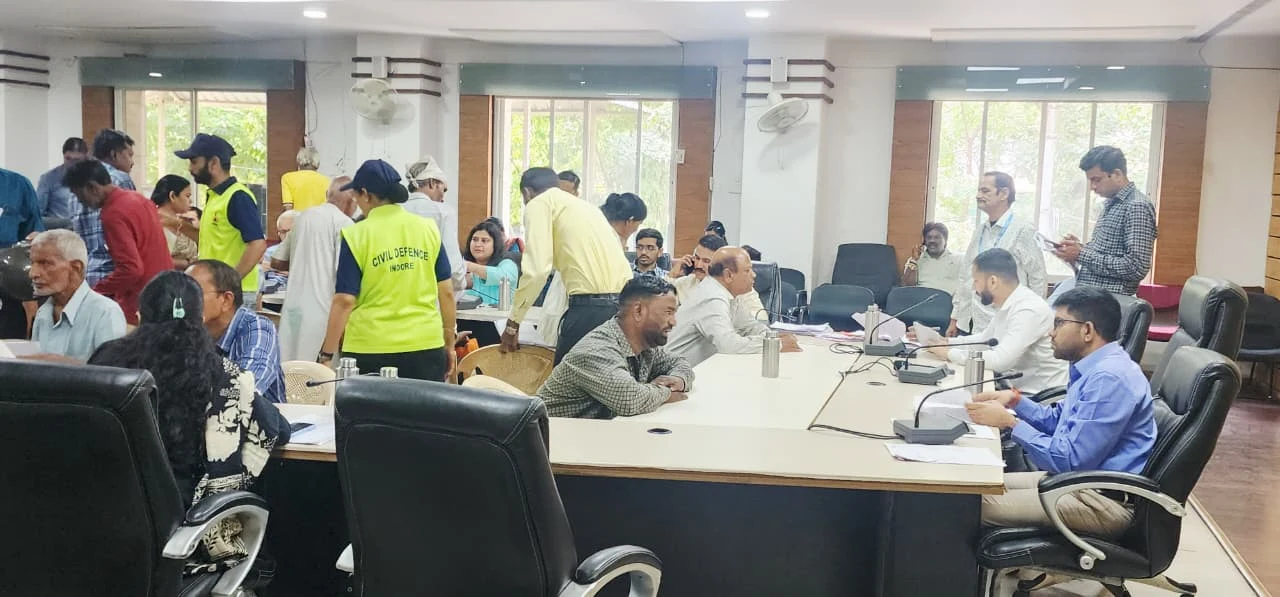 कलेक्टर कार्यालय में सम्पन्न हुई जनसुनवाई