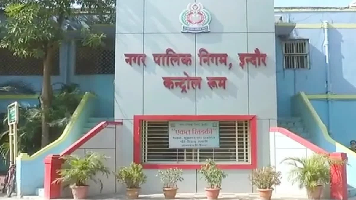 कम बारिश से जल आपूर्ति हेतु इंदौर के लिए महापौर ने सीएम से मांगा ₹50 करोड़ का पैकेज