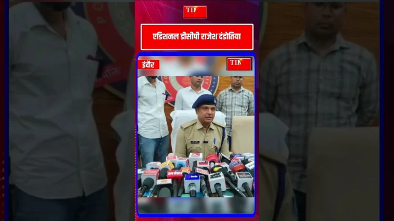 हीरानगरथाना क्षेत्र में वैन और बाइक की टक्कर के बाद हंगामा वैन में तोड़फोड़ दोनों पक्षों पर केस दर्ज